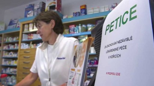 Krajská lékárna vs. drobní lékarníci