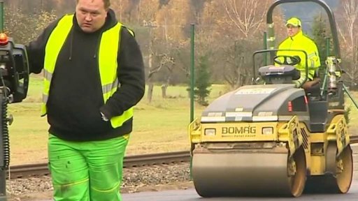 Nebývalý zájem o asfalt