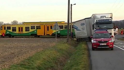 Druhá nehoda na železničním přejezdu