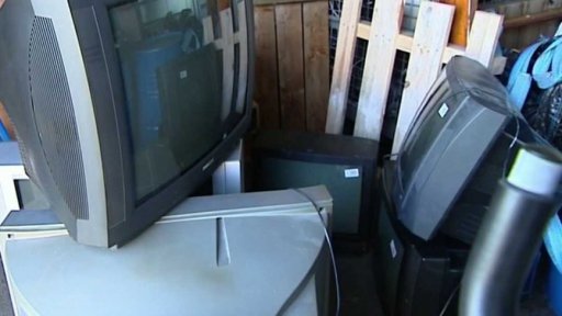 Přeplněné sběrné dvory