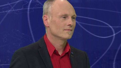 Kniha o legendárním písničkáři