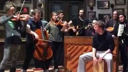 Konec muzikálu Once