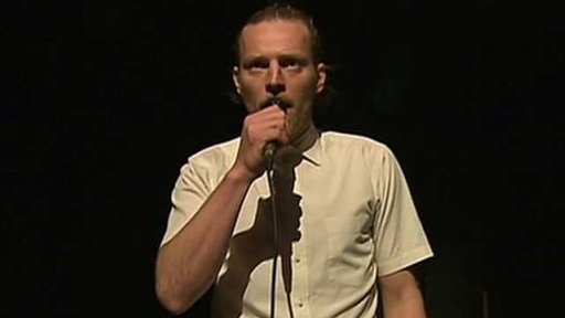 Třetí lež na divadle