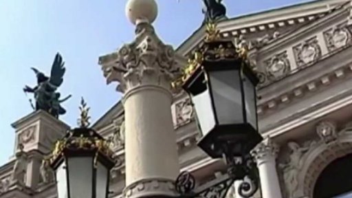 Povolávací rozkaz pro členy opery