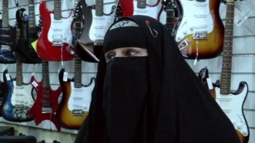 Muslimka heavymetalistkou