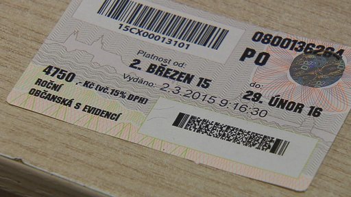 Praha začala znovu vydávat všechny druhy papírových kuponů na MHD.