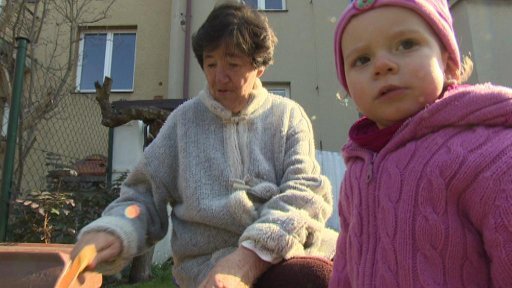 V Plzni úspěšně funguje projekt Náhradní babička