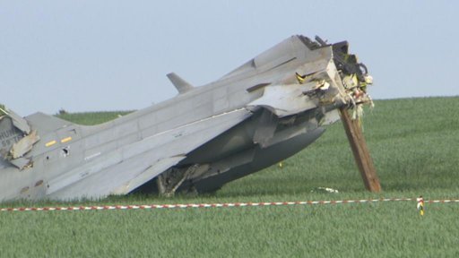 Gripen havaroval zřejmě kvůli chybě pilotů