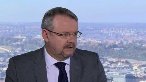 Dan Ťok (nestr. za ANO), ministr dopravy; Karel Šidlo (KSČM), stínový ministr dopravy, poslanec