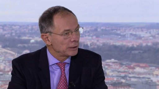 Jan Švejnar, profesor ekonomie, Columbia University, CERGE-EI; Pavel Kysilka, předseda představenstva, Česká spořitelna, bývalý výkonný guvernér ČNB