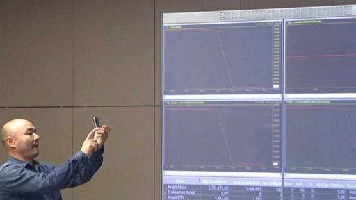 Athénská burza po měsíci otevřela