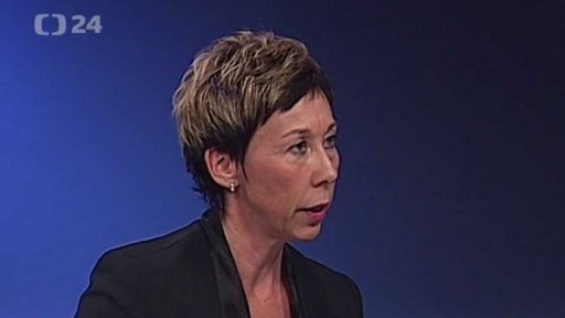 Lidí s exekucí ubývá