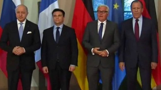 Vyostření bojů v Donbasu + rozhovor s M. Karasem