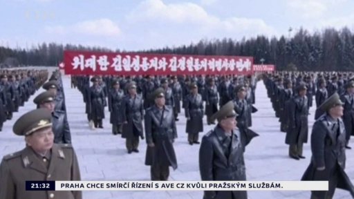 Čistky mezi špičkami KLDR