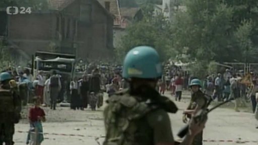 Soudy kvůli masakru v Srebrenici