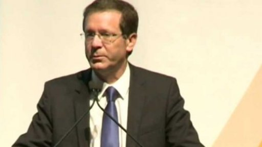 Kontroverzní výrok o holocaustu + rozhovor s M. Čejkou