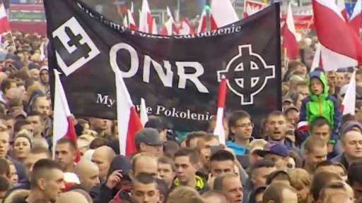 Nová polská vláda odmítá kvóty + rozhovor s K. Krulišem