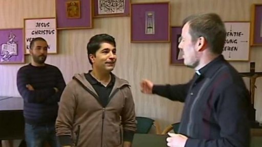 Berlínský farář ukrývá uprchlíky z Íránu