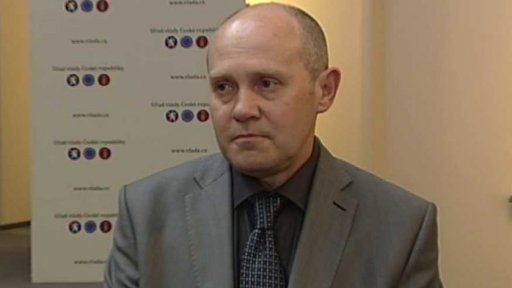 Služební zákon - výhody pro státní úředníky