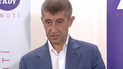 Křížení vlastnictví médií