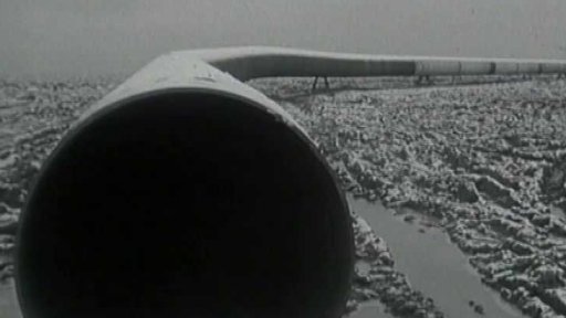 Výstavba druhé linky tranzitního plynovodu (1975)