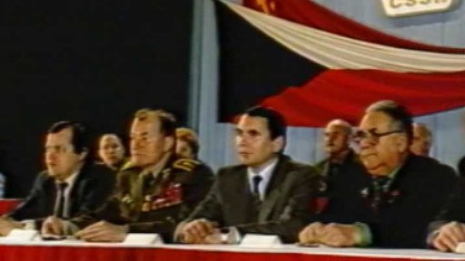 Pražští svazáci přivítali sovětské hosty (1985)