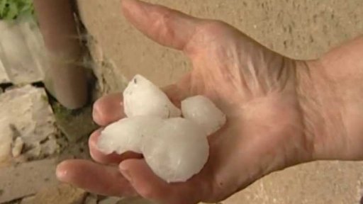 Bouře s krupobitím (2003)