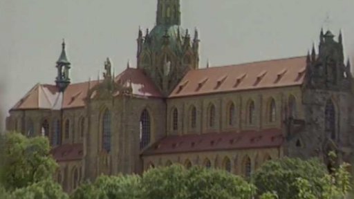 Objev vzácných relikvií v Kladrubech (2000)