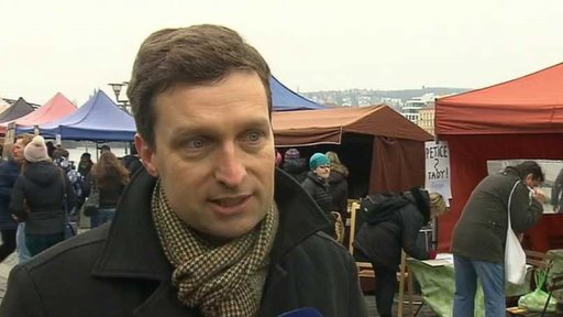 Farmářské tržiště na Náplavce