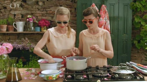 Růžové želé neboli džem