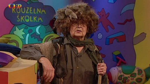 2. vstup: Babička Mína a František