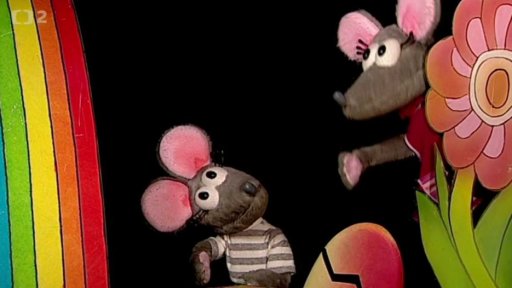 Tryskáček předvádí Tryský triky na prkně.