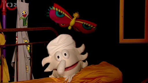 Pan Pip si vždycky v pátek přispí. Nyní ovšem zaspal až do neděle.