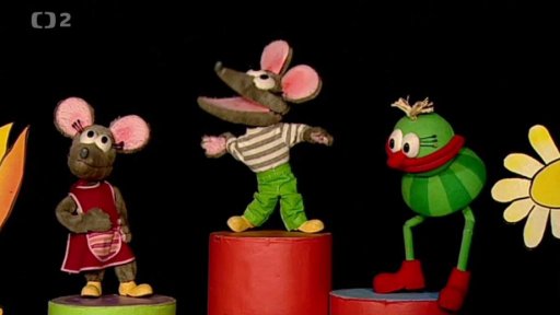 Plyšáci z paloučku oslavnou píseň pro taťky.