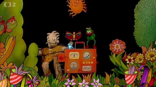 Pip a Otylka připravují ohňostroj na sváteční vydání SK, Muf jim to zkazí.