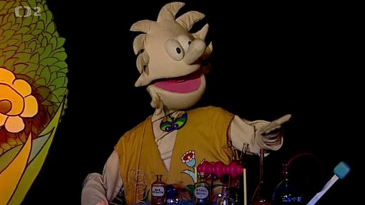 Harymu došly rýmy, jde za Pipem, aby mu pomohl.