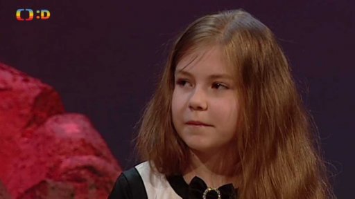 Host: Zlatý Oříšek - modelka Alexandra Volkmerová