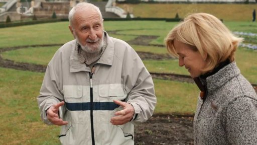 Česnek, aronie a komonice