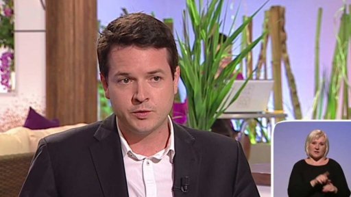 Cestování ACK - situace - středomořské ostrovy a běženci a turistika