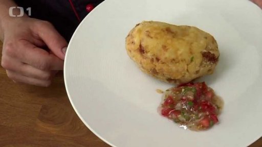 Peruánská plněná brambora papa rellena