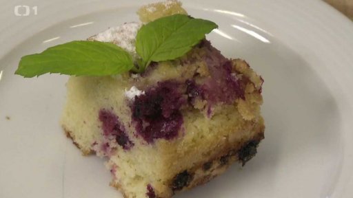 Bublanina s lesním ovocem