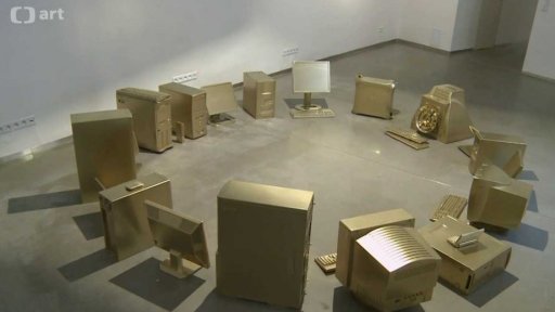 Artmix plus: Neklid věcí