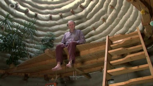 Hliněný dům Jaroslava Duška