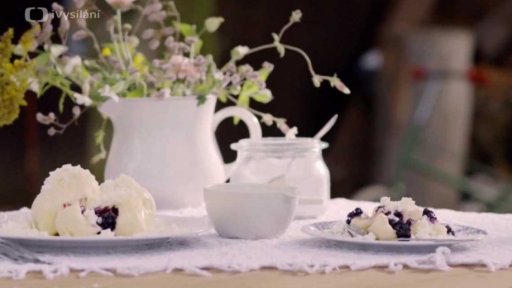 Kynuté borůvkové knedlíky