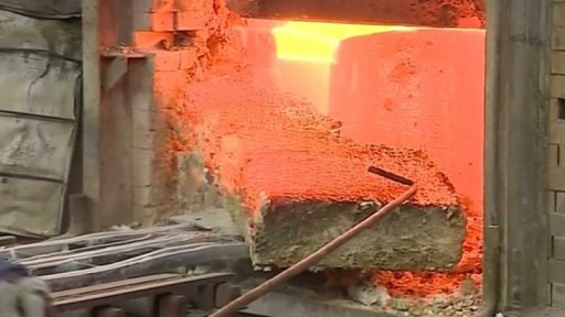 Ruční výměna tavicích pánví