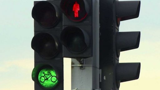 Konec nebezpečných semaforů pro cyklisty
