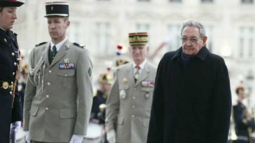 Raúl Castro na návštěvě Francie