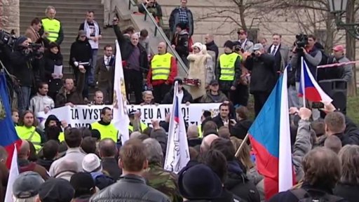 Střety při protestech