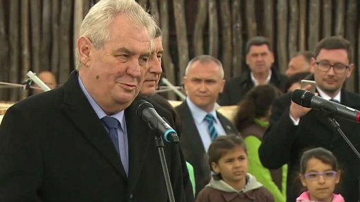 Prezident na Babišově farmě