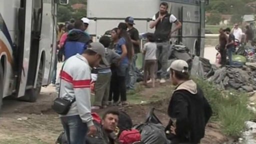 Vyklízení provizorních uprchlických táborů